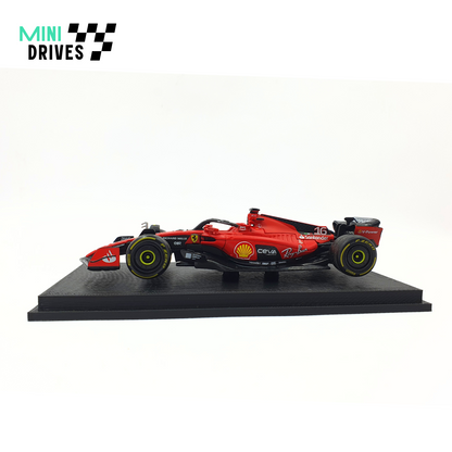 Stand compatible with 1:43 Bburago F1 car